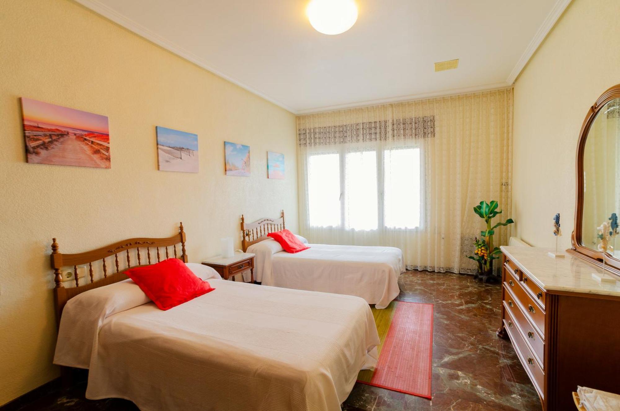 Villa Taala Con Terraza Los Nietos Esterno foto